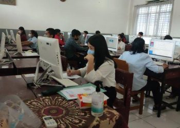 Sejumlah calon mahasiswa baru USU sedang mengikuti ujian SBMPTN, waktu lalu. Berikut ini Rincian UKT di USU Jalur SBMPTN Tahun 2022 di USU. TRIBUN MEDAN / ANISA RAHMADANI