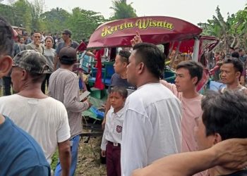 Odong-odong tertabrak kereta sebabkan sembilan orang tewas. Foto: Istimewa