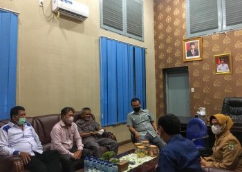 Pengurus DPD Partai NasDem Pematangsiantar, saat beraudiensi dengan Plt. Wali Kota Pematangsiantar, di ruang kerja Wali Kota, Selasa (12/7/2022), pukul 14.00 WIB.