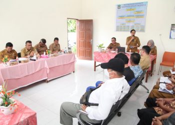 Rapat Persiapan Penilaian Lomba Kelurahan Tingkat Provinsi Sumut Tahun 2022, dipimpin Plt. Wali Kota Pematangsiantar, dr Susanti Dewayani SpA, diwakili Sekretaris Daerah (Sekda), Budi Utari Siregar AP, di Kantor Lurah Naga Pitu Kecamatan Siantar Martoba, Selasa (12/7/2022), pukul 10.00 WIB.