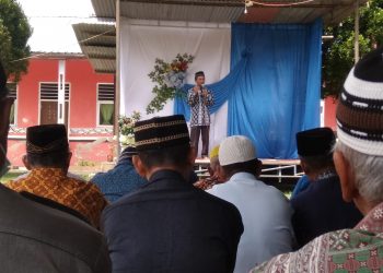 Pangulu Nagori Bukit Rejo, Wiyadi Suwondo saat menyampaikan sambutannya.