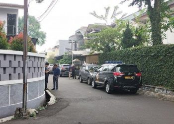 Polisi Olah TKP lagi di Lokasi Tewasnya Brigadir Yosua Hutabarat. Tribunnews.com/Abdi Ryanda Shakti