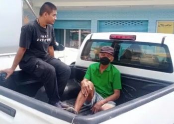 Pichit (kanan) sengaja mencuri sabun di apotek agar di penjara (Foto: Thairath)