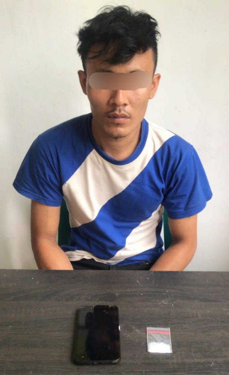 Foto pelaku dan barang bukti yang diamankan Sat Narkoba Polres Simalungun.