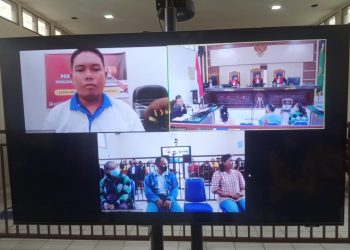 Foto suasana persidangan yang digelar secara online, di PN Simalungun.