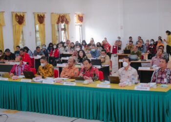 Pemkab Humbang Hasundutan mengikuti evaluasi implementasi Sistem Akuntabilitas Kinerja Instansi Pemerintah (SAKIP) dan Reformasi Birokrasi (RB) Tahun 2022.