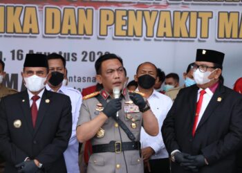 Kapolda Sumut, Irjen Pol. Drs. R.Z. Panca Putra S., M.Si, saat konferensi pers pengungkapan dan pemusnahan barang bukti Narkotika dan penyakit masyarakat, di Mapolda Sumut, Selasa (16/08/2022).