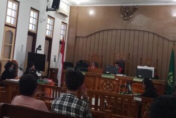 Sidang pengedar sabu. Foto: Wahyudi/SINDOnews