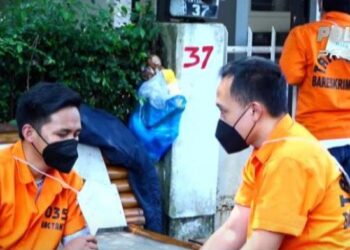 Bharada E dan Bripka RR saat menjalani rekonstruksi pembunuhan Brigadir J beberapa waktu lalu. HO