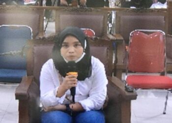Susi sempat terdiam ketika ditanya siapa yang melahirkan Arka, bayi 1,5 tahun Ferdy Sambo dan Putri Candrawathi.  HO
