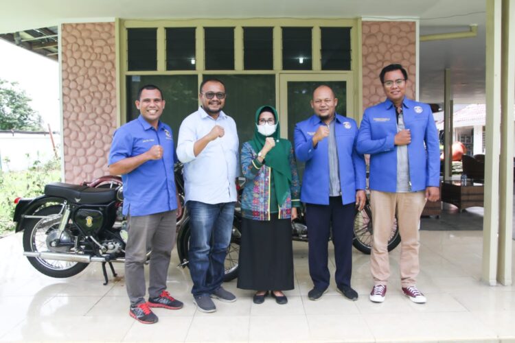 Foto bersama usai pertemuan dengan Wali Kota Pematang Siantar.