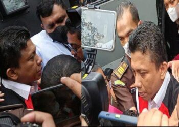 Ferdy Sambo memberikan keterangan ketika digiring ke Kejaksaan Agung RI. Ia mengenakan baju tahanan meminta maaf ke orangtua Brigadir Yosua Hutabarat. HO