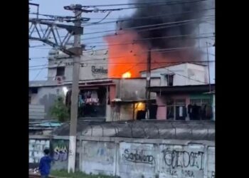 Kebakaran di Pademangan, Jakarta Utara (Foto: Antara)