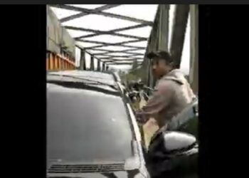 Polisi Kejar Mobil Bandar Narkoba, Ada Suara Tembakan hingga Tangisan Wanita (Foto: Tangkapan Layar)