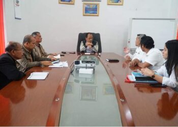Bupati Humbahas, Dosmar Banjarnahor, SE, menerima kunjungan Kepala BPN Humbahas yang baru, Khalid Afdillah Handoyo,  SH, Selasa (1/11/2022), di Ruang Kerja Bupati Humbahas.