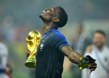 Paul Pogba dipastikan absen dari Piala Dunia 2022. (Foto: REUTERS/Dylan Martinez)