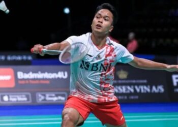 Anthony Sinisuka Ginting, pebulutangkis tunggal putra Indonesia bertanding di hari ketiga Hylo Open 2022 (PBSI/Twitter @INABadminton)