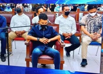Tiga eks ajudan Ferdy Sambo menjadi saksi dalam sidang pembunuhan Brigadir J atau Nofriansyah Yosua Hutabarat dengan terdakwa Bharada E di PN Jakarta Selatan, Senin (31/10/2022). [Suara.com/Rakha Arlyanto]
