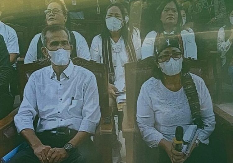 Ayah dan ibu Brigadir J bersaksi di persidangan pembunuhan anaknya (Foto: Tangkapan layar)