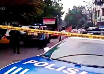 Bom bunuh diri di Polsek Astana Anyar Bandung. (Foto: Tangkapan Layar)