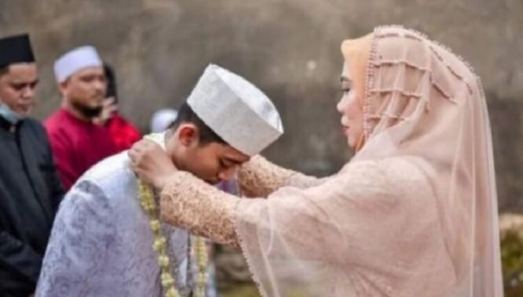 Rozy dan ibu mertuanya/Tangkapan layar