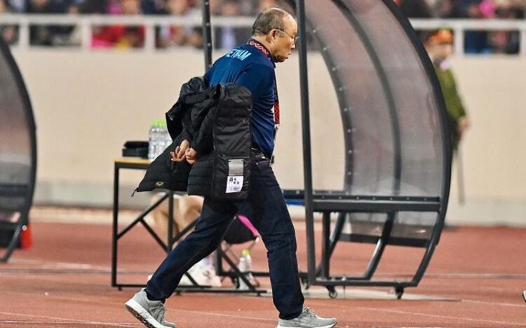 Viral Pelatih Vietnam Park Hang-seo ngamuk usai lawan Thailand pada leg pertama final Piala AFF 2022 di My Dinh Stadium, Jumat (14/1/2023) malam. (Foto: Zing)