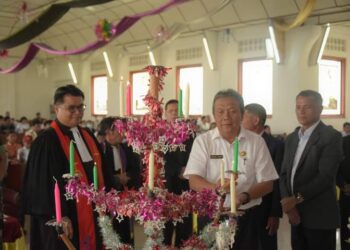 Suasana ibadah Natal dan syukuran Tahun Baru 2023 Kecamatan Lintongnihuta, di HKBP Sabungan Lintongnihuta, Rabu (11/1/2023).