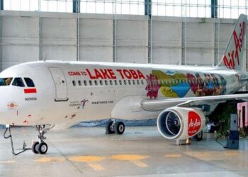 AirAsia Luncurkan Desain Pesawat Bercorak Danau Toba. HO / Tribun Medan
