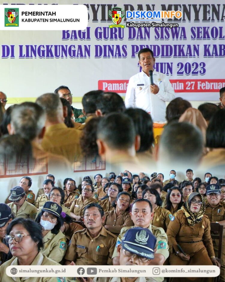 Bupati Simalungun Radiapoh Hasiholan Sinaga saat membuka pelatihan GASING di SD Percontohan Pematang Raya.