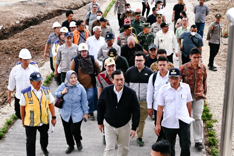 Menko Marves RI, Luhut Binsar Pandjaitan, tinjau kembali TSTH2 di Humbang Hasundutan, tepatnya di Desa Aek Nauli, Kecamatan Pollung, Kamis (23/2/2022), lalu.