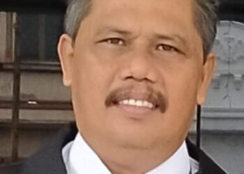 Kepala Sekolah SMA Negeri 5 Pematang Siantar, Edwar Simarmata MSi.