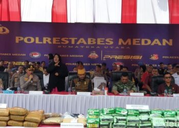 Polisi saat pers rilis. (Foto: Goklas Wisely)