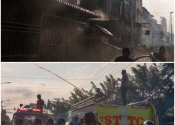 Foto kolase ruko yang terbakar dan petugas damkar PT. STTC yang berupaya keras memadamkan kobaran api.