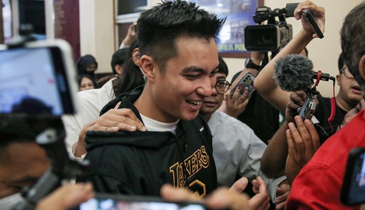 Artis Baim Wong diperiksa Polda Sumut terkait kasus penipuan giveaway yang mencatut namanya. (Foto: Istimewa)