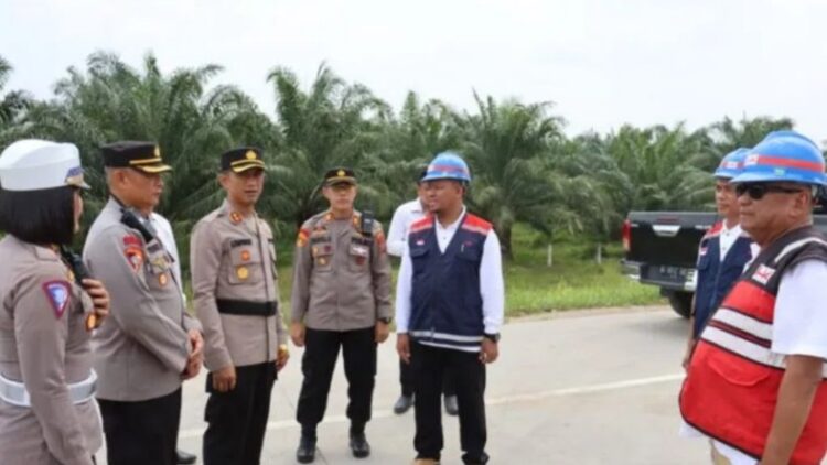 Polres Tebing Tinggi menggelar operasi terpusat pengamanan jalur tol. Hal ini dilakukan menjelang mudik lebaran atau Idul Fitri 1444 Hijriah. (Antara)