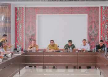 Tim Terpadu Humbahas, saat rapat penanganan konflik sosial, menjelang Hari Raya Idul Fitri dan Libur Lebaran, Senin (17/4/2023), lalu, di Ruang Rapat Perkantoran Bukit Inspirasi Doloksanggul.