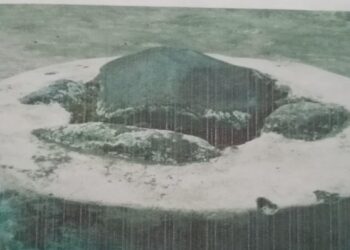 Batu Pagar Pangarobot (Foto: Dok. Disbudpar Sumut)
