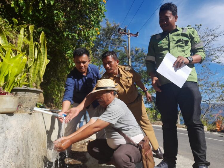 TPL hadir berkontribusi untuk mendukung dan menyediakan sarana pipanisasi air bersih sepanjang 1,5 Km kepada masyarakat di Kelurahan Sipolha.