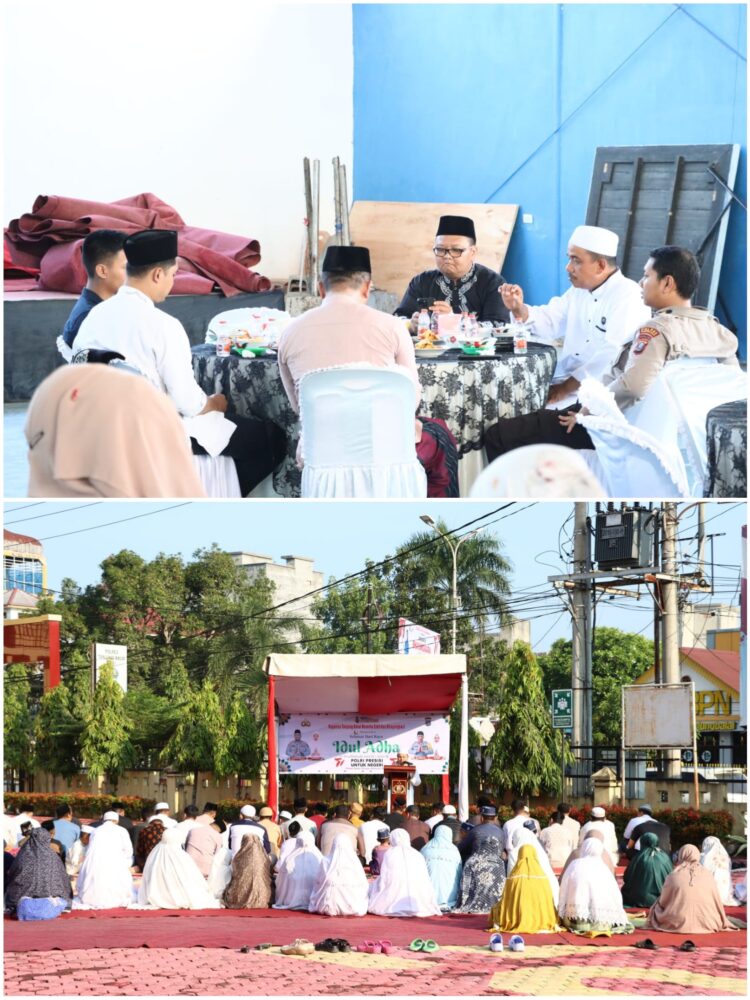 Keluarga besar Polres Tanjungbalai menggelar salat Idul Adha, Kamis (29/06/2023), sekitar pukul 07.45 WIB, di Lapangan Polres Tanjungbalai.