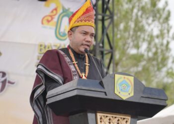 Bupati Pakpak Bharat, Franc Bernhard Tumanggor memberikan kata sambutan.