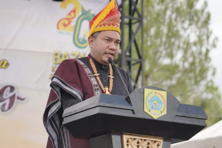 Bupati Pakpak Bharat, Franc Bernhard Tumanggor memberikan kata sambutan.