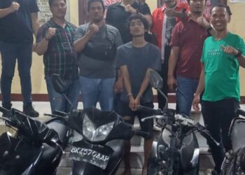 Foto pelaku yang diamankan Unit Reskrim Polres Pematang Siantar.