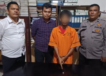 Foto pelaku dan barang bukti sabu yang diamankan Polisi.