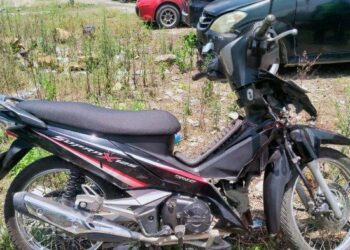 Kecelakaan lalulintas yang melibatkan antara mobil pengangkut barang L300 dan pengendara sepeda motor terjadi di Jalan Umum Medan - Tarutung KM 204-205 tepatnya di Jalan Aek Mandosi Desa Lumban Lobu, Kecamatan Bonatua Lunasi, Kabupaten Toba, Selasa (13/09/2023) pukil 08.15 WIB. Istimewa