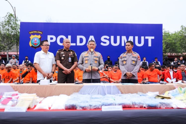 Kegiatan press release Polda Sumatera Utara.