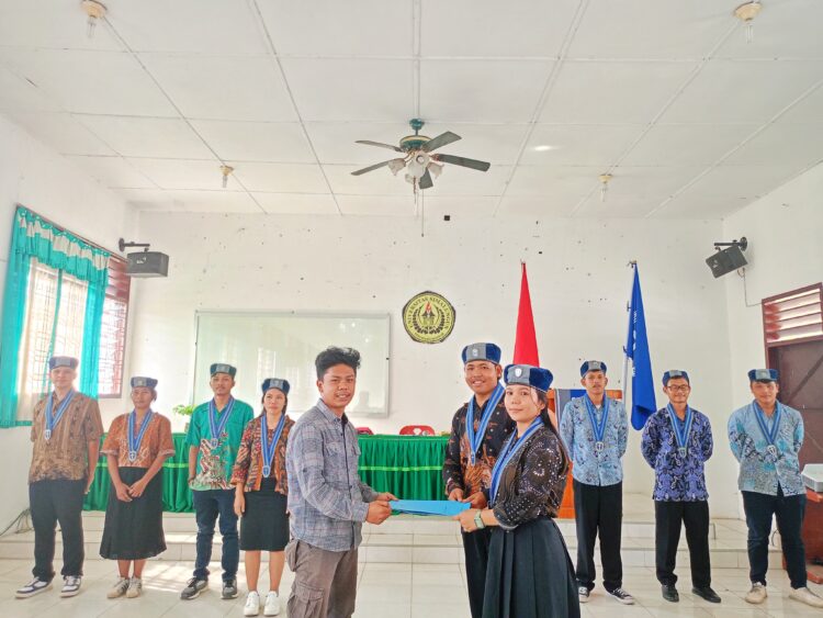 Pengurus Komisariat USI GMKI Cabang Pematangsiantar-Simalungun Masa Bakti 2023-2024, resmi dilantik pada Sabtu, 28 Oktober 2023, di Aula FKIP Universitas Simalungun.