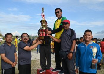 Juara umum diraih Kecamatan Doloksanggul.