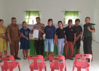Polres Sergai memediasi 2 belah pihak berperkara di Aula Kantor Desa Makmur Kecamatan Teluk Mengkudu Kabupaten Serdang Bedagai, Senin (30/10/2023).