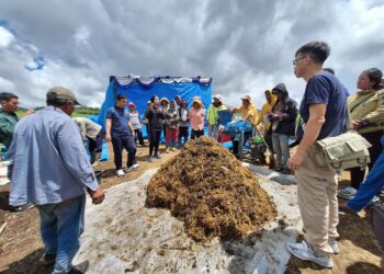 Taiwan Technical Mission (TTM) Humbahas melakukan workshop tentang perbaikan tanah, pembuatan kompos dan pemanfaatan mikroba, dengan mengundang narasumber Kementerian Pertanian  Taiwan, Mr. Huang Jui Chang.