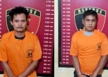 TAMPANG Fredianto Tarigan (30) dan Ferdinan Sinuhaji (35) warga Dusun II, Desa Ujung Labuhan, Kecamatan Namorambe, Kabupaten Deliserdang ditangkap Polisi karena mencuri barang inventaris gereja di Kecamatan Namorambe, Deliserdang.